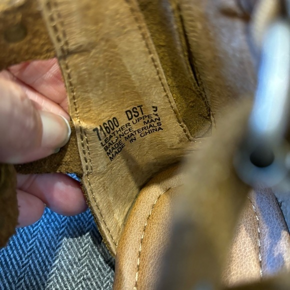 Minnetonka Suede Sandals Fringe Brown - Picture 9 of 11